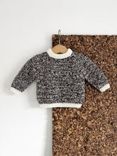 Indlæs billede til gallerivisning HJØRRING BABY SWEATER

